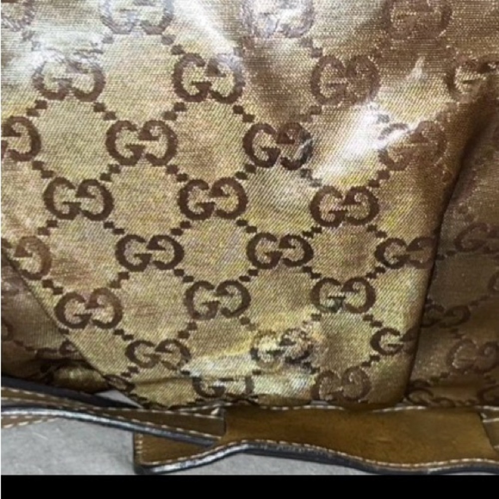 Gucci Abbey Crystal Crossbody Bag - Picture 10 of 10